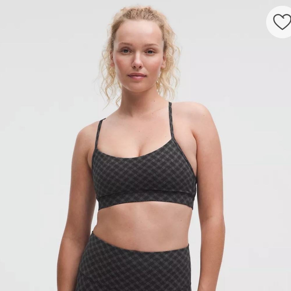 Lululemon Flow Y Nulu Bra